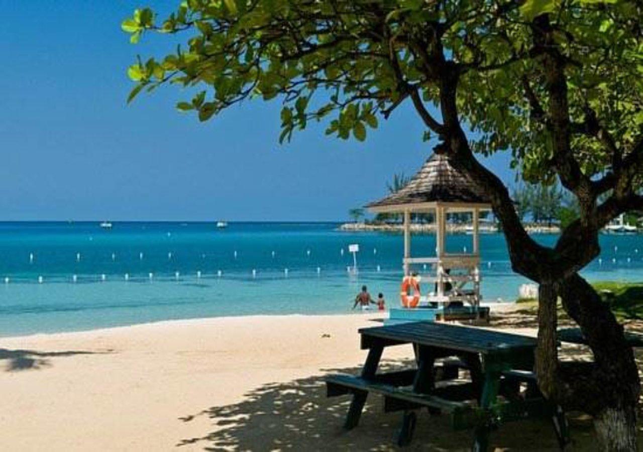 N2N Suites - Ochio Rios Vacation Home Ocho Rios Zewnętrze zdjęcie