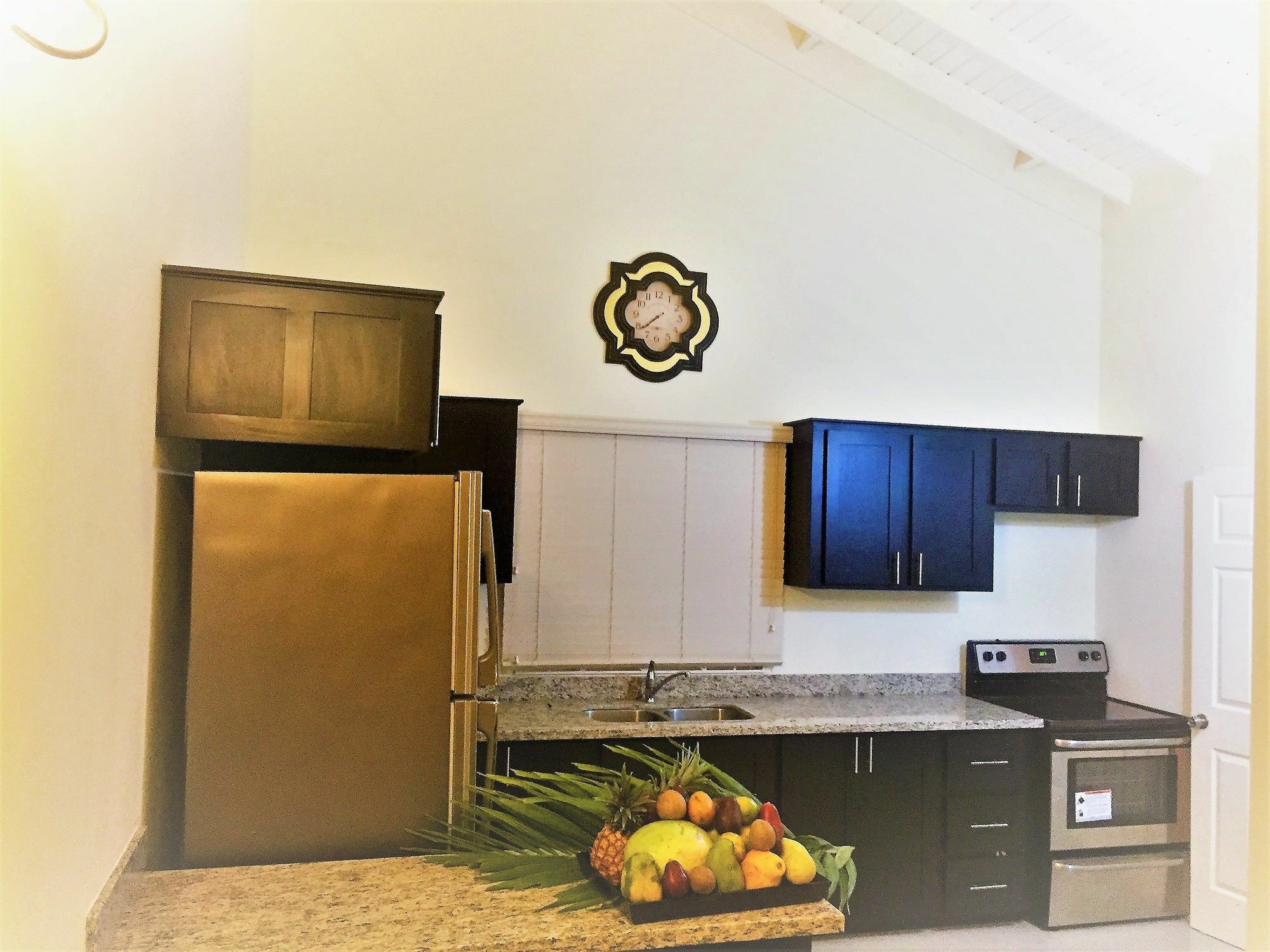 N2N Suites - Ochio Rios Vacation Home Ocho Rios Zewnętrze zdjęcie